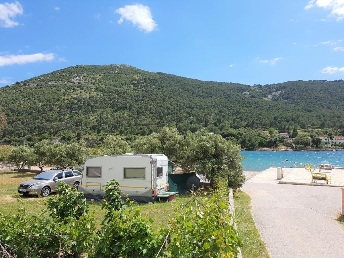 Auto Camp On The Beach - Grebaštica Buitenkant foto