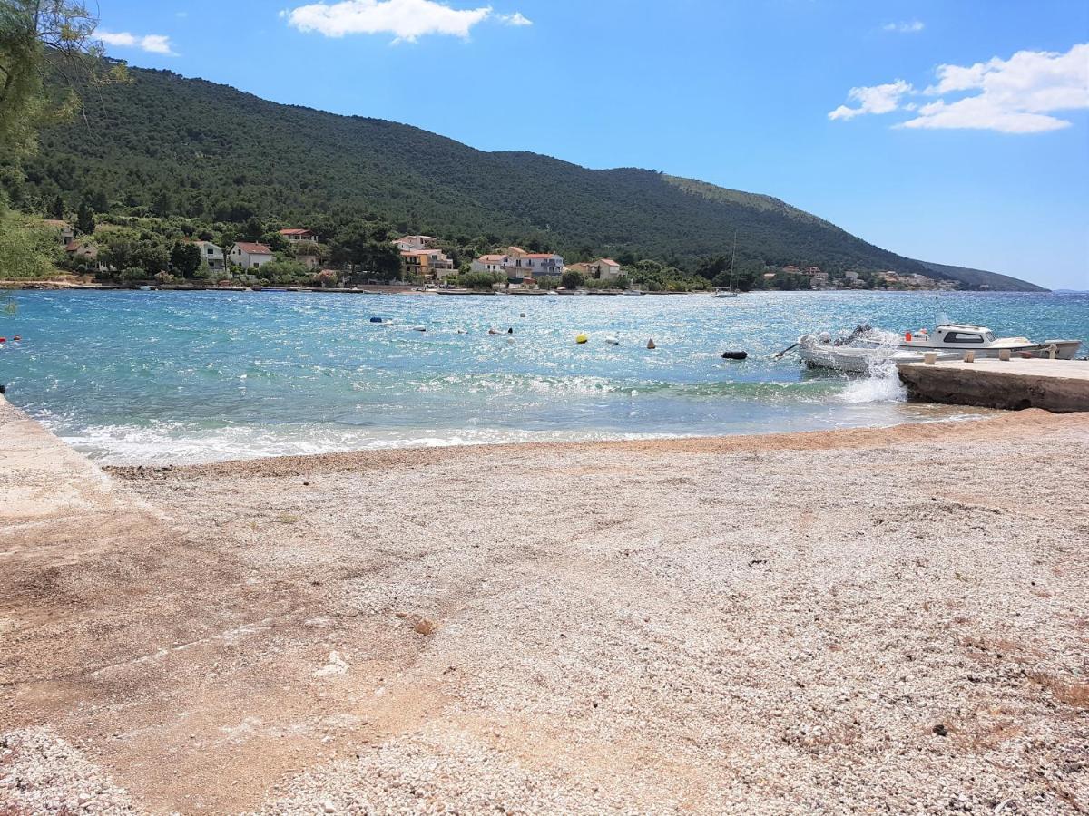 Auto Camp On The Beach - Grebaštica Buitenkant foto