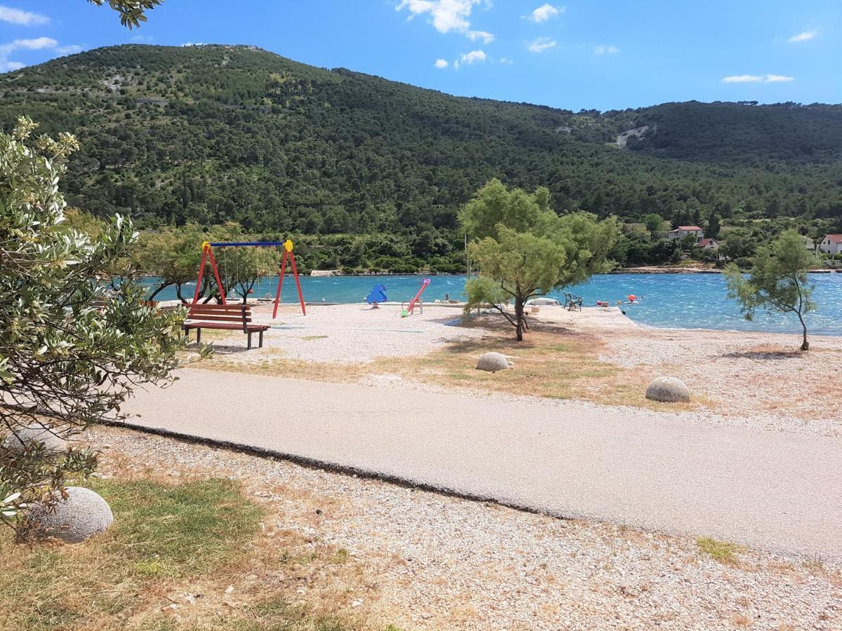 Auto Camp On The Beach - Grebaštica Buitenkant foto