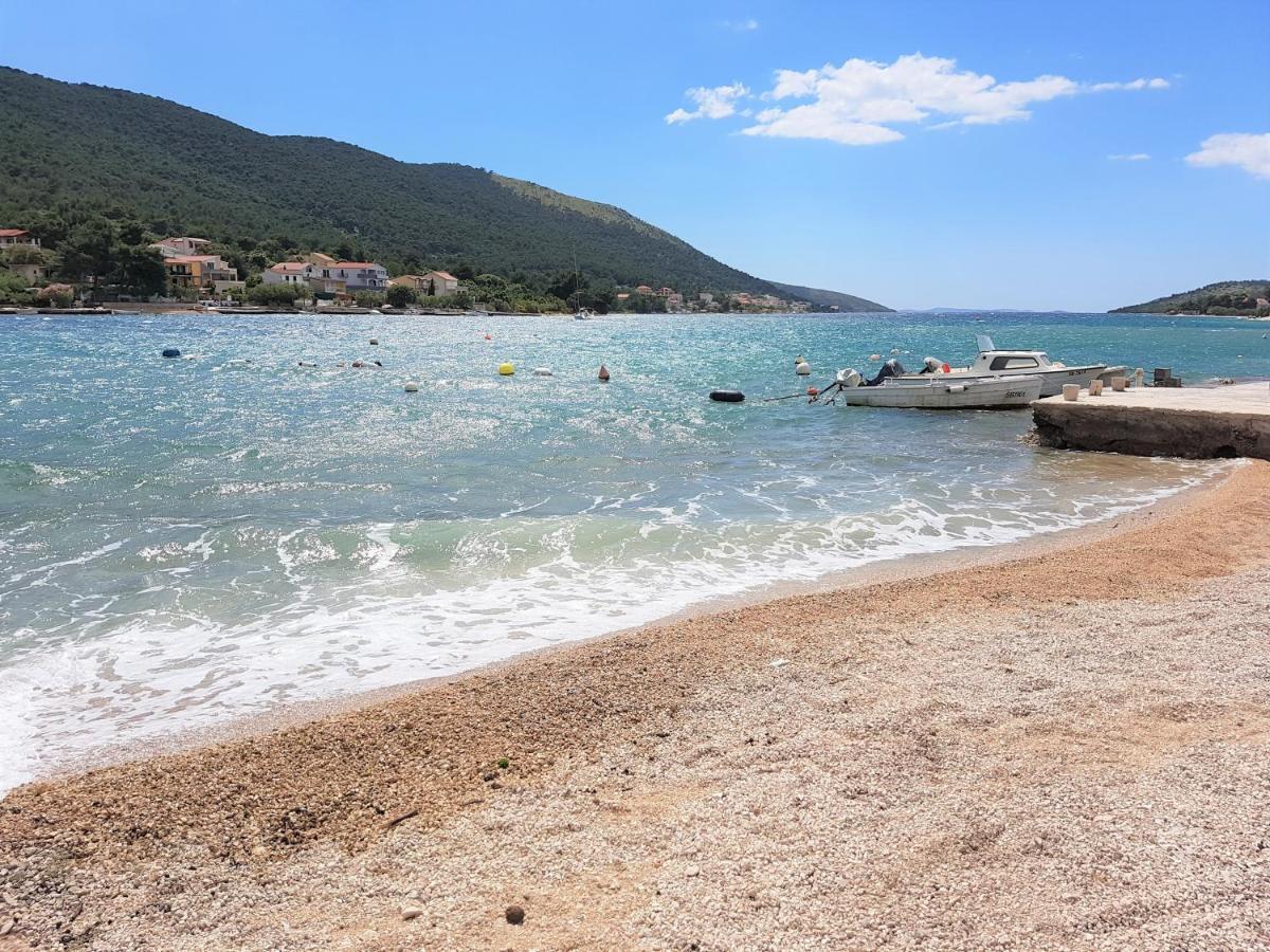 Auto Camp On The Beach - Grebaštica Buitenkant foto